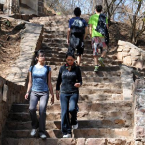 Escalinata al Cerro San Bernardo