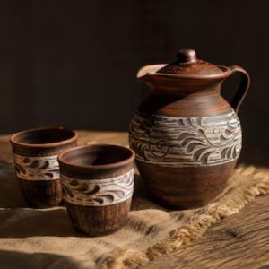 Jarra y Vasos de Barro